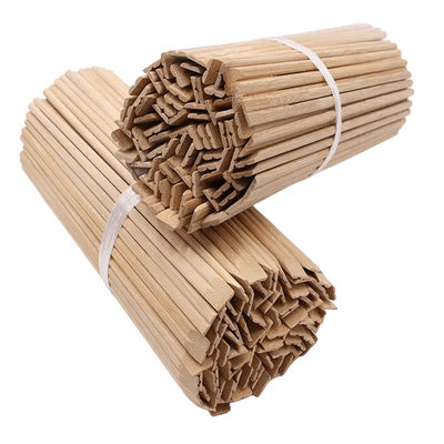 Bâtons à manger à base de Tensoge écologiques Bâtons à manger à usage unique à base de Bamboo à base de Tensoge carbonisé pour les remises de diplômes