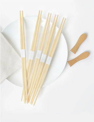 Des baguettes au style japonais carbonisées Catering haut de gamme durable