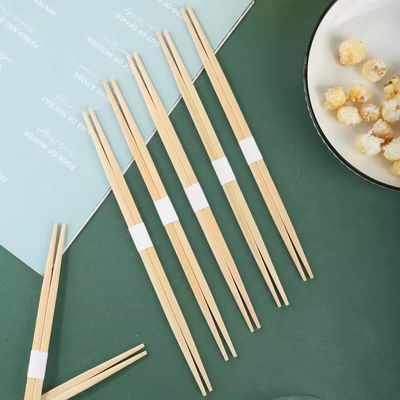 Des baguettes au style japonais carbonisées Catering haut de gamme durable