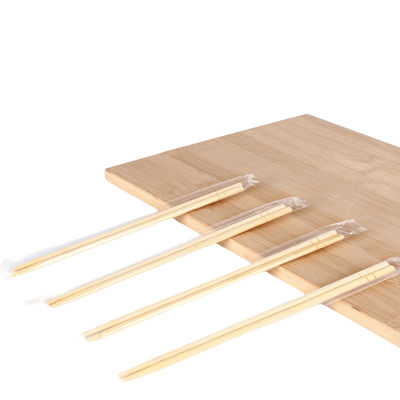 Des baguettes en bambou ronds de couleur naturelle de qualité A