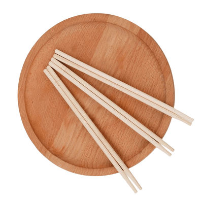 Des baguettes en bambou ronds de couleur naturelle de qualité A